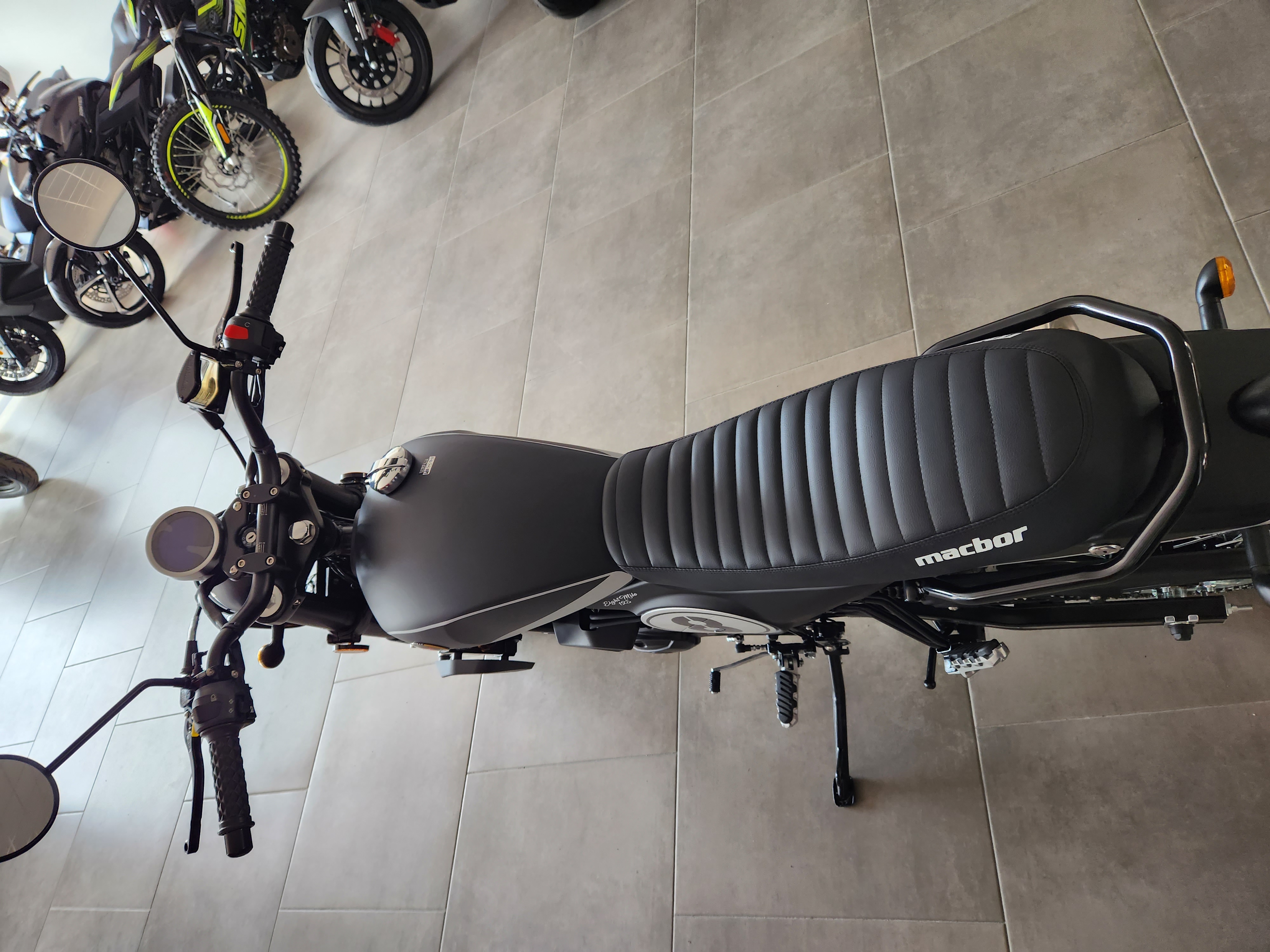 MACBOR EIHT MILE 125 - 6