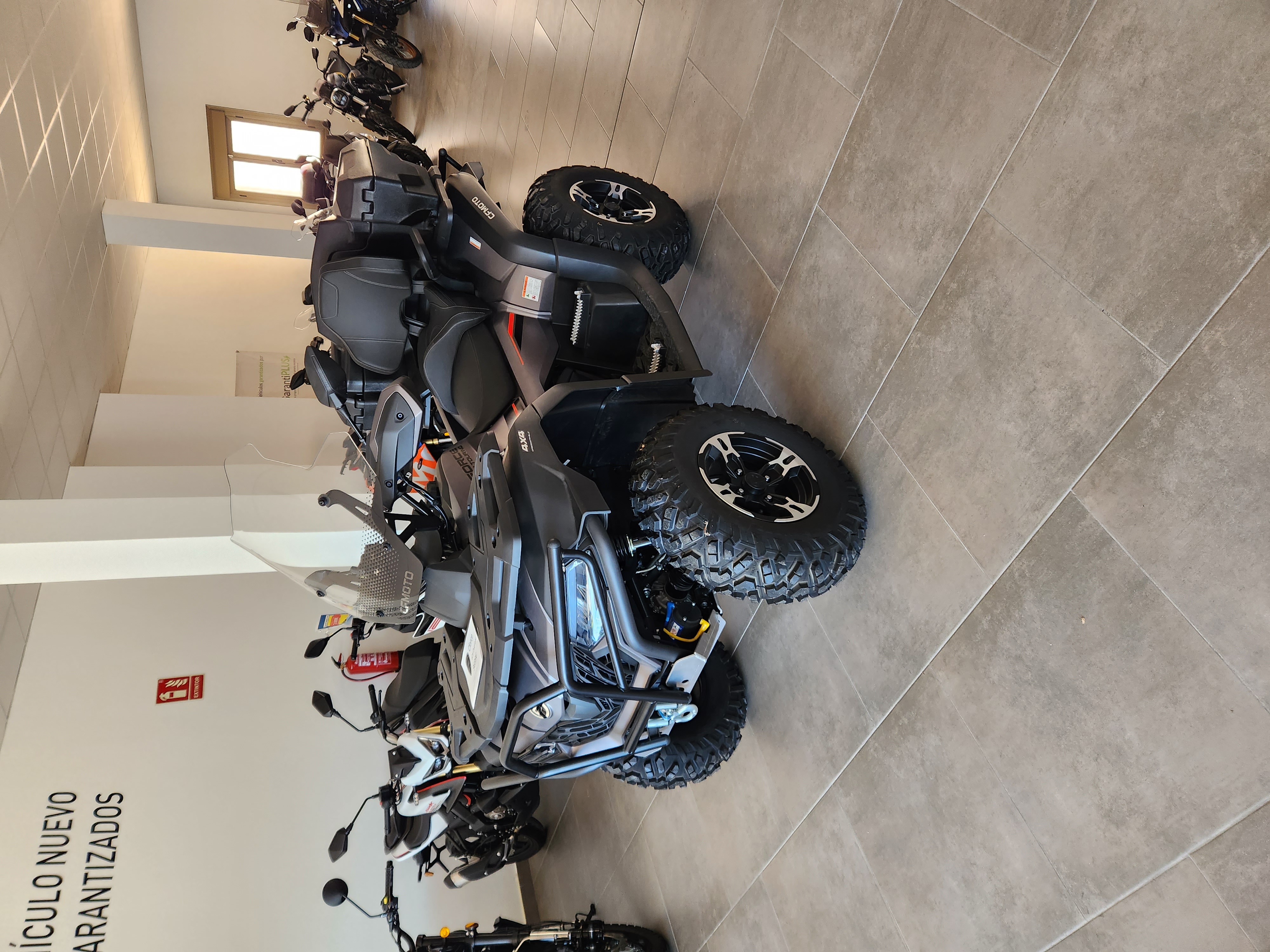 CF MOTO CFORCE 625 OVERLAND